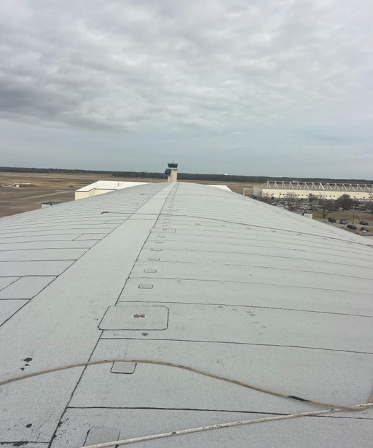 Hangar 200-Roof Replacement & Lightning Protection