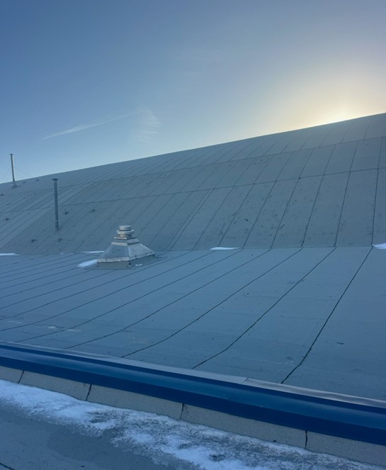 Hangar 200-Roof Replacement & Lightning Protection